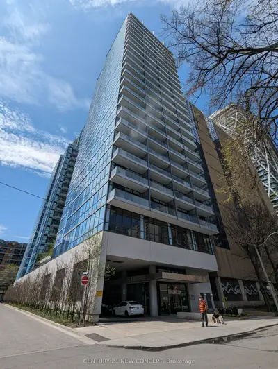 Condo Apartment in Toronto