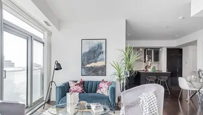 14 York Street 2202, Toronto C01, On M5j 0b1