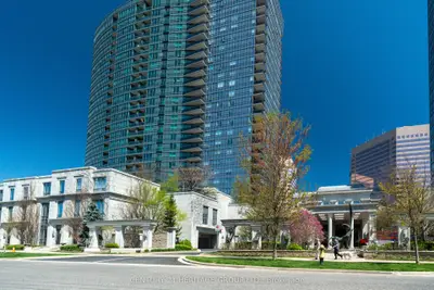 25 Greenview Avenue 424, Toronto C07, On M2m 0a5