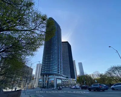 585 Bloor Street E 1215, Toronto C08, On M4w 0b3