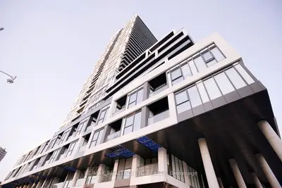 5 Defries Street 2704, Toronto C08, On M5a 0w7