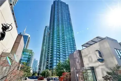 11 Brunel Court 4907, Toronto C01, On M5v 3y3