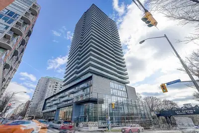 1815 Yonge Street 1703, Toronto C10, On M4t 2a4