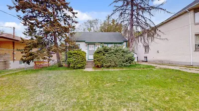 Detached in Toronto