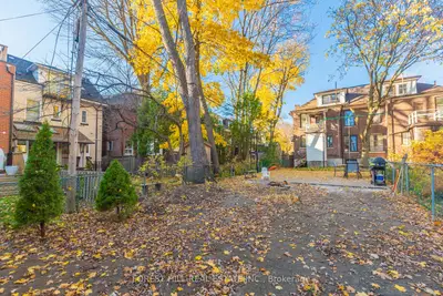 Semi-Detached in Toronto