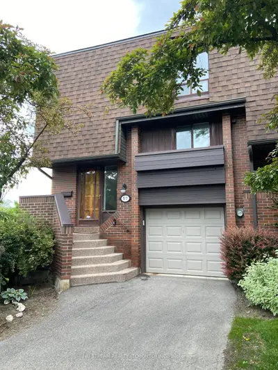 Condo Townhouse in Toronto