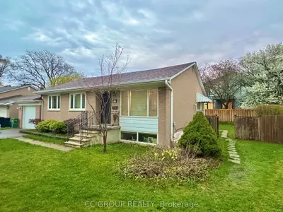 Detached in Toronto