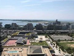 25 Capreol Court 2310, Toronto C01, ON M5V 3Z7