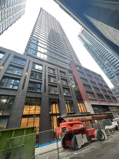 15 Mercer Street 315, Toronto C01, On M5v 1h2