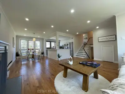 116 Betty Ann Drive, Toronto C07, On M2n 1x4
