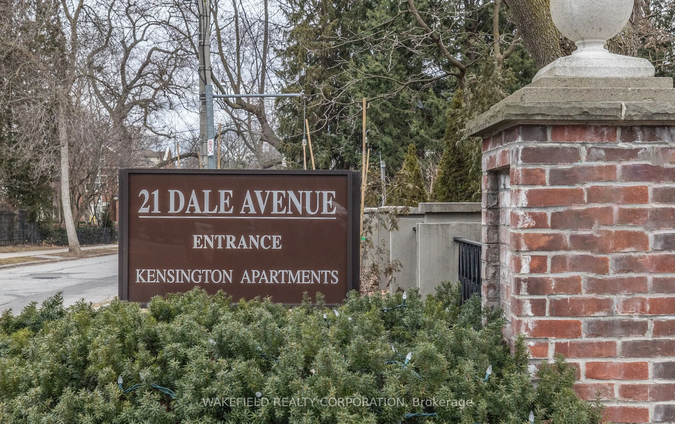 21 Dale Avenue 836, Toronto C09, ON M4W 1K3