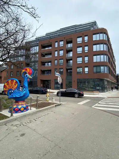 5 Lakeview Avenue 210, Toronto C01, On M6j 0h3