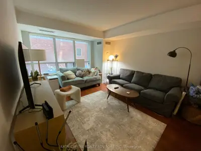 270 Wellington Street W 205, Toronto C01, On M5v 3p5