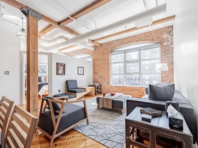 90 Sherbourne Street 606, Toronto C08, On M5r 2r1