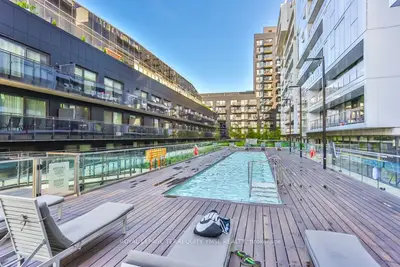 Condo Apartment in Toronto