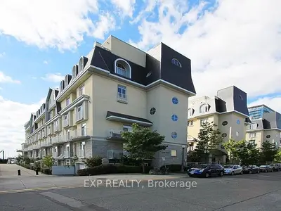 Condo Townhouse in Toronto