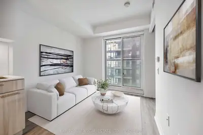 Condo Apartment in Toronto