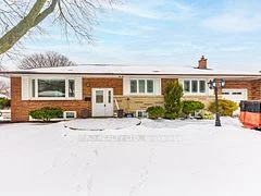 47 Hesketh Court, Toronto C13, ON M4A 1M5