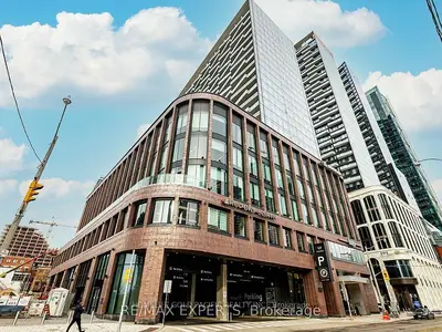 Condo Apartment in Toronto