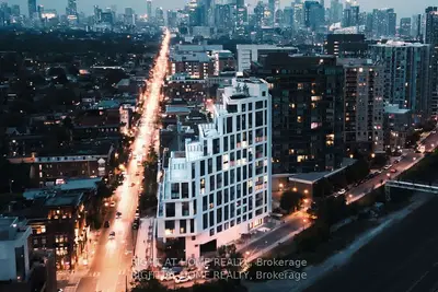 Condo Apartment in Toronto
