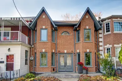 52a St Clarens Avenue Upper, Toronto C01, On M6k 2s5