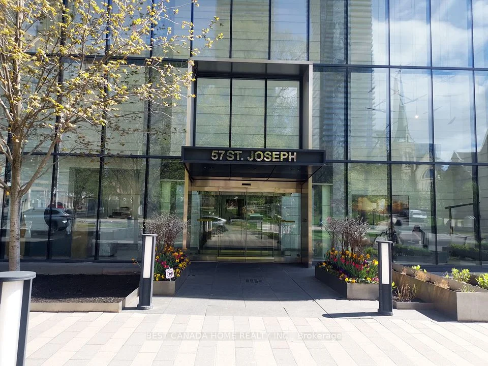 57 St. Joseph Street 805, Toronto C01, ON M5S 0C5