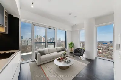 Condo Apartment in Toronto