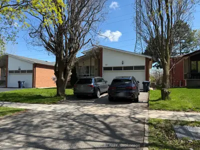 Detached in Toronto