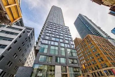 101 Peter Street 2705, Toronto C01, On M5v 2g9
