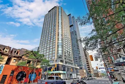 155 Yorkville Avenue 2212, Toronto C02, On M5r 0b4