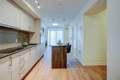 Condo Apartment in Toronto