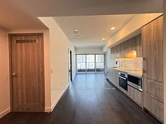 1 Concord Cityplace Way 336, Toronto C01, ON M5V 0X3