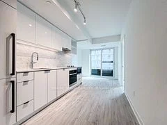 252 Church Street E 1809, Toronto C08, On M5b 1z2