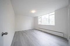 25 Bedford Road 207, Toronto C02, ON M5R 2K1