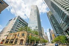 832 Bay Street 1709, Toronto C01, On M5s 1z6