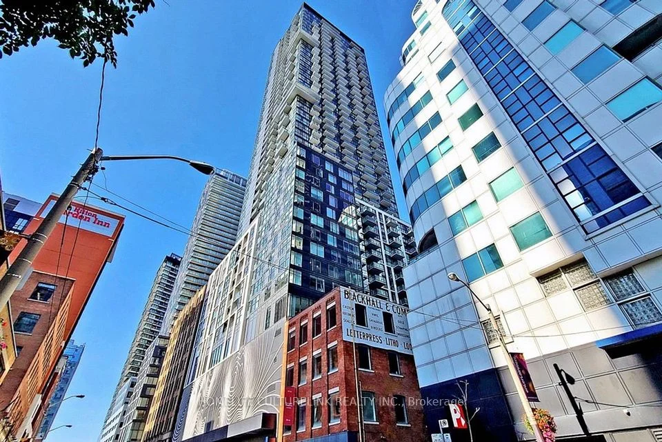 87 Peter Street 1417, Toronto C01, ON M5V 0P1