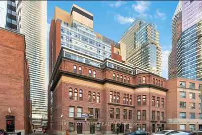 11 St Joseph Street 510, Toronto C01, On M4y 3g4