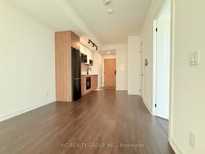 5 Defries Street 3509, Toronto C08, On M5a 3r4