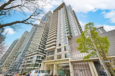 25 Broadway Avenue 607, Toronto C10, On M4p 1t7