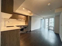 60 Shuter Street 2605, Toronto C08, On M5b 0b7