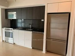 85 Queens Wharf Road 715, Toronto C01, ON M5V 0J8