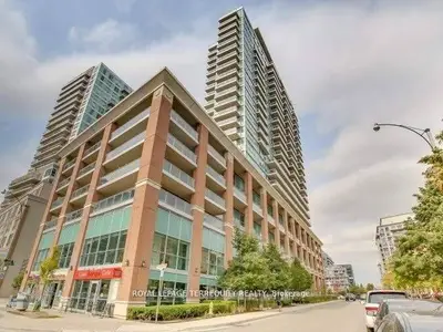 Condo Apartment in Toronto