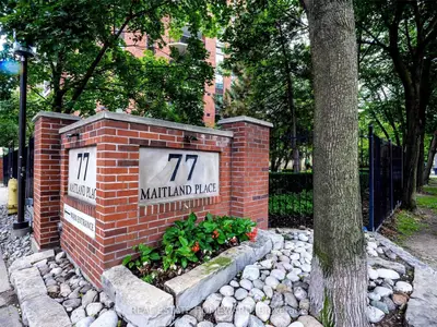 77 Maitland Place 621, Toronto C08, On M4y 2v6