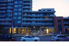 68 Canterbury Place 306, Toronto C07, ON M2N 0H8