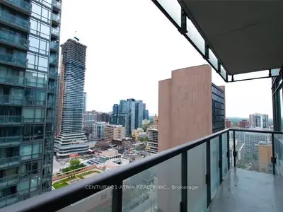 Condo Apartment in Toronto