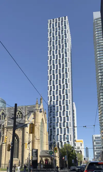 Condo Apartment in Toronto