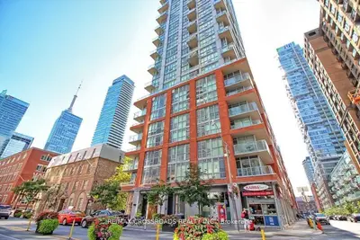 Condo Apartment in Toronto