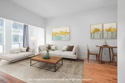 Condo Apartment in Toronto