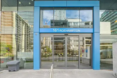 Condo Apartment in Toronto