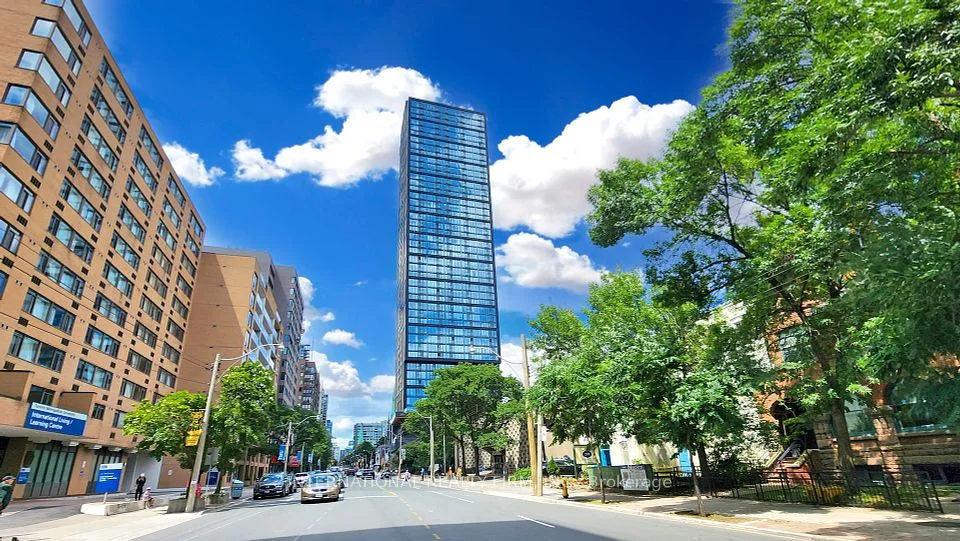 319 NE Jarvis St. Street NE 3007, Toronto C08, ON M5E 1Z5